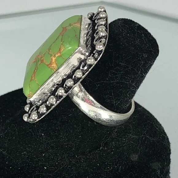 Green Turquoise Ring - Picture 2 of 5